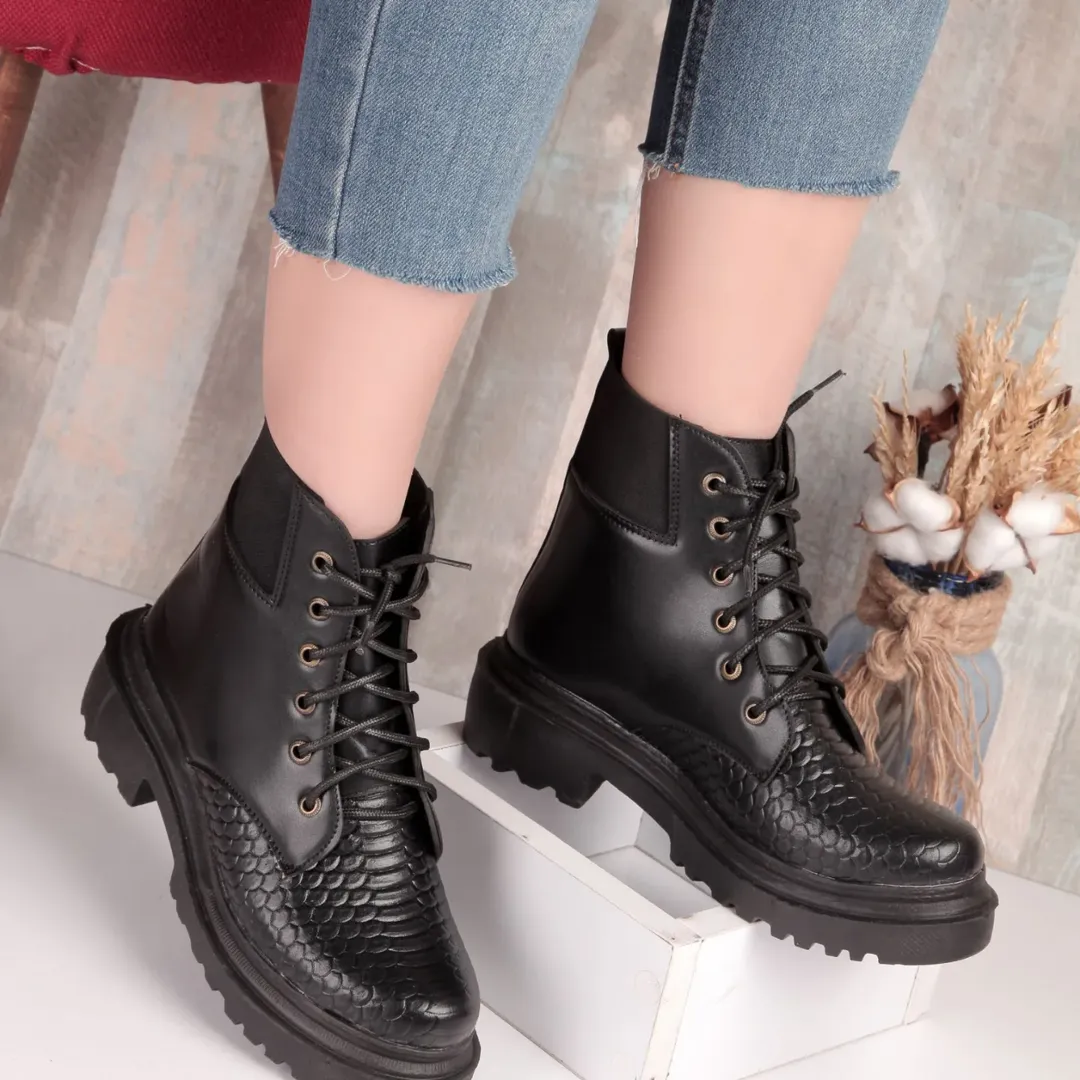 نیم بوت پشت کش دار